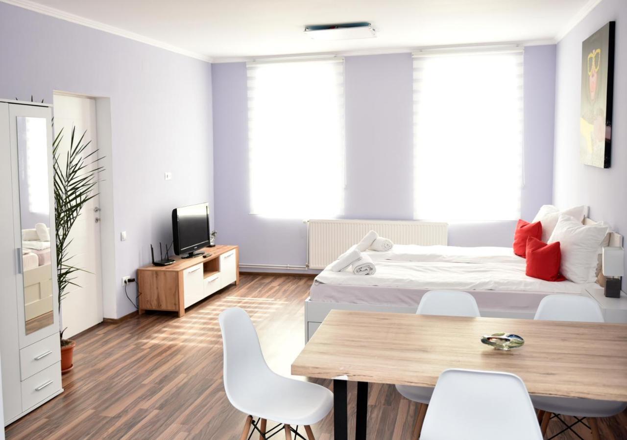 Violet House Apartment Turda Exterior photo